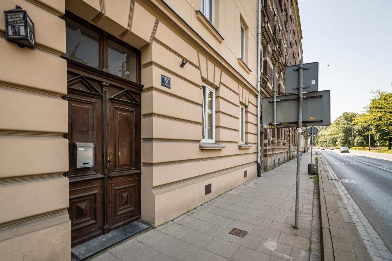 Mickiewicza Old Town Apartment Wawelofts Cracóvia Exterior foto